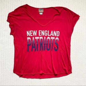 Junk Food red New England Patriots tee shirt S